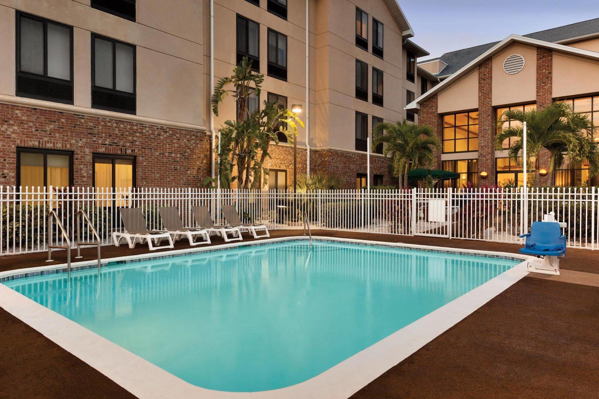 Hampton Inn & Suites Tarpon Springs Buitenkant foto